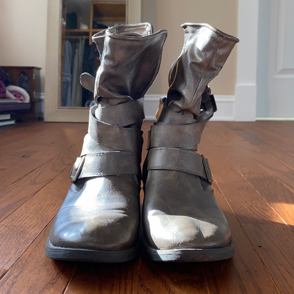 Forever 21 Boots
